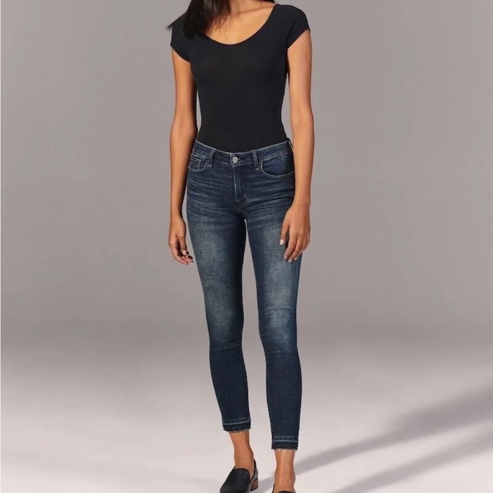 Mid rise skinny charcoal grey jeans - 27 SHORT
